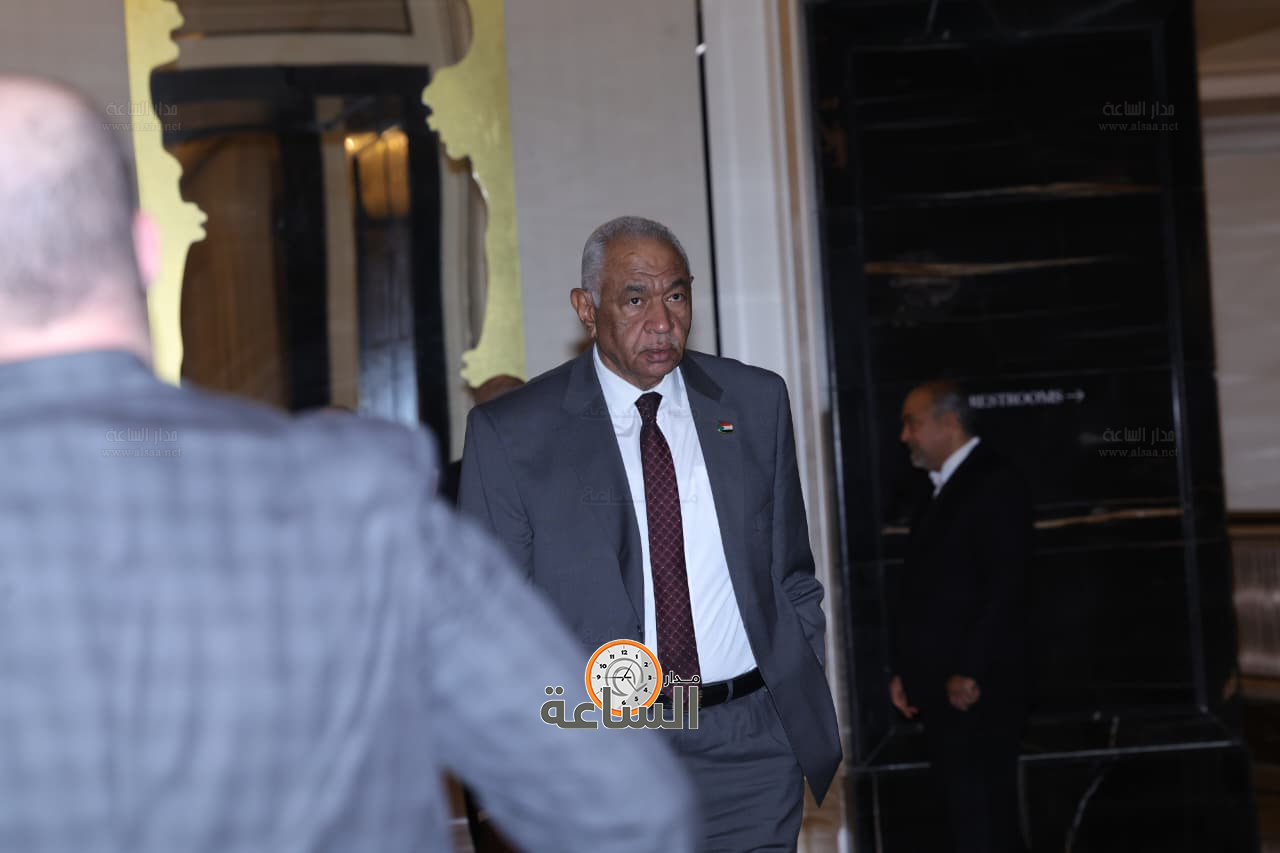 Madar Al-Saa Images 0.22994828048518579