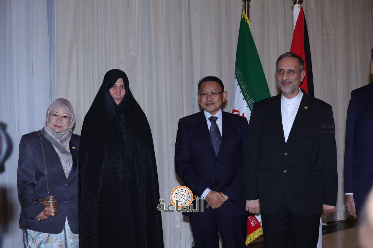 Madar Al-Saa Images 0.9139924248656736