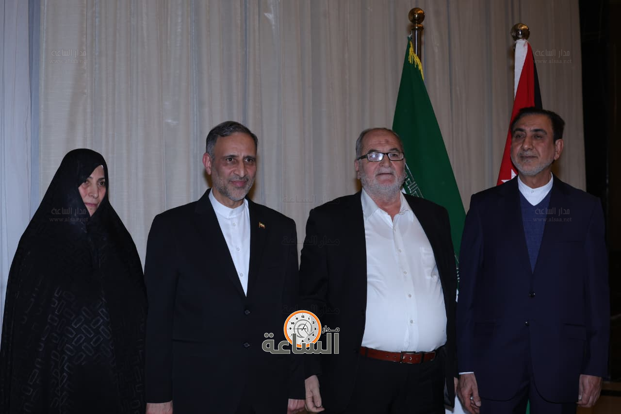 Madar Al-Saa Images 0.9195101863145936