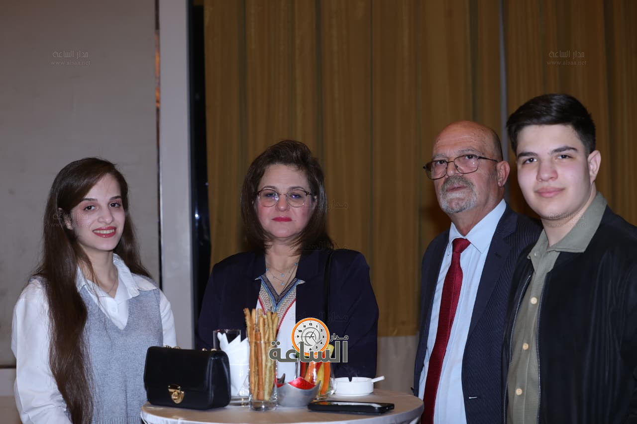 Madar Al-Saa Images 0.6947505151252152