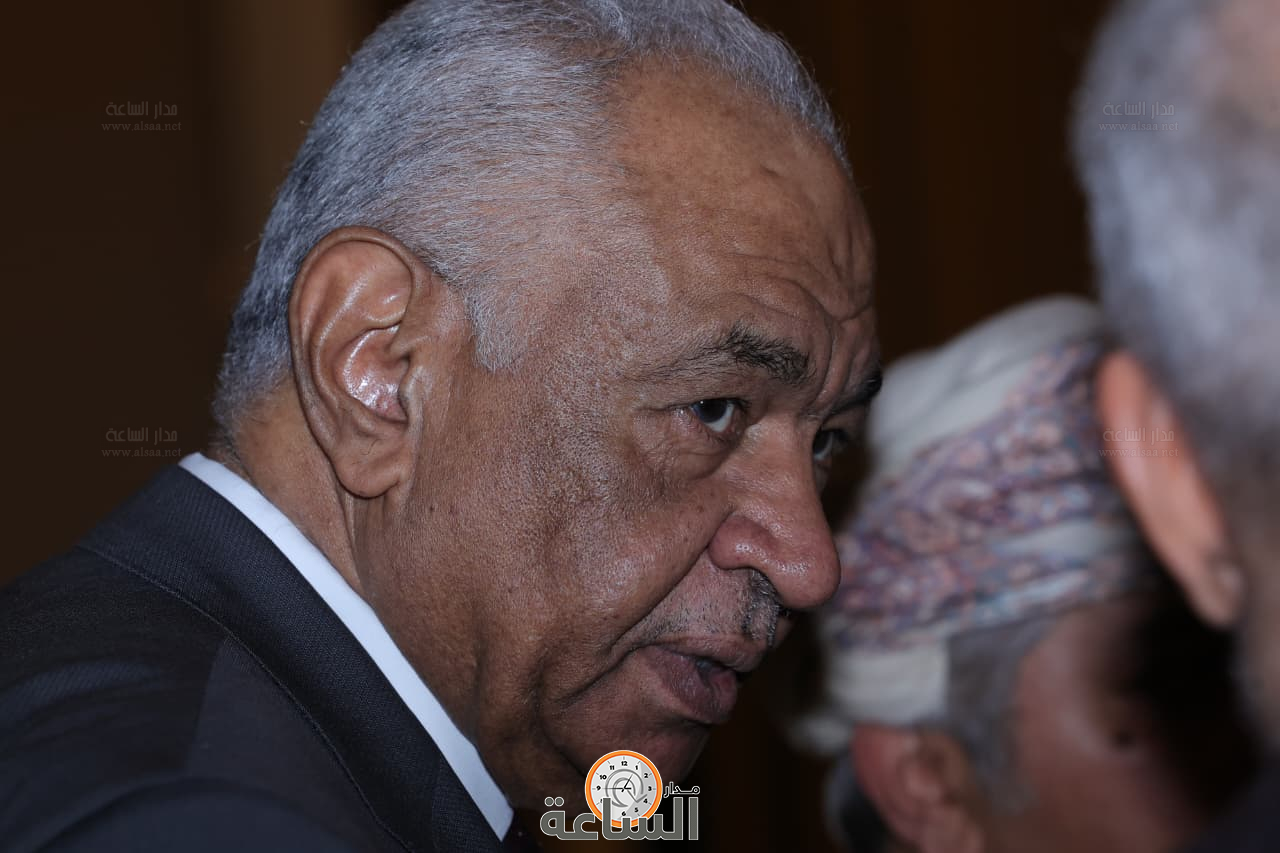 Madar Al-Saa Images 0.4741097222669812