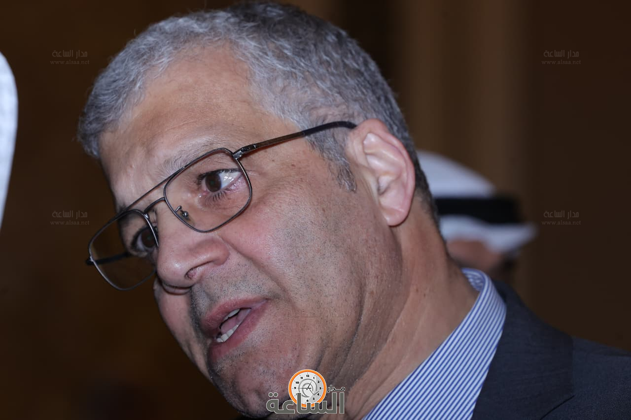 Madar Al-Saa Images 0.09043350030040043