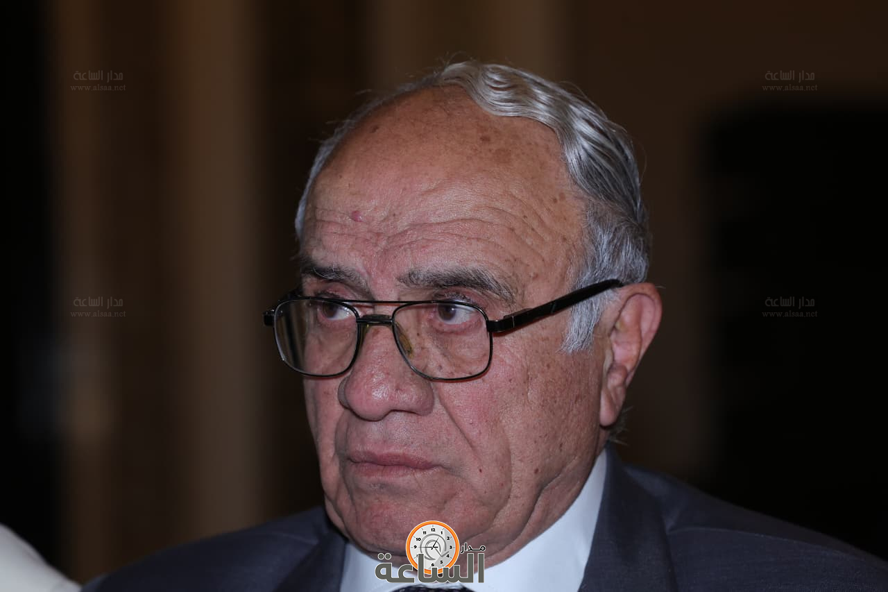 Madar Al-Saa Images 0.733787815795493