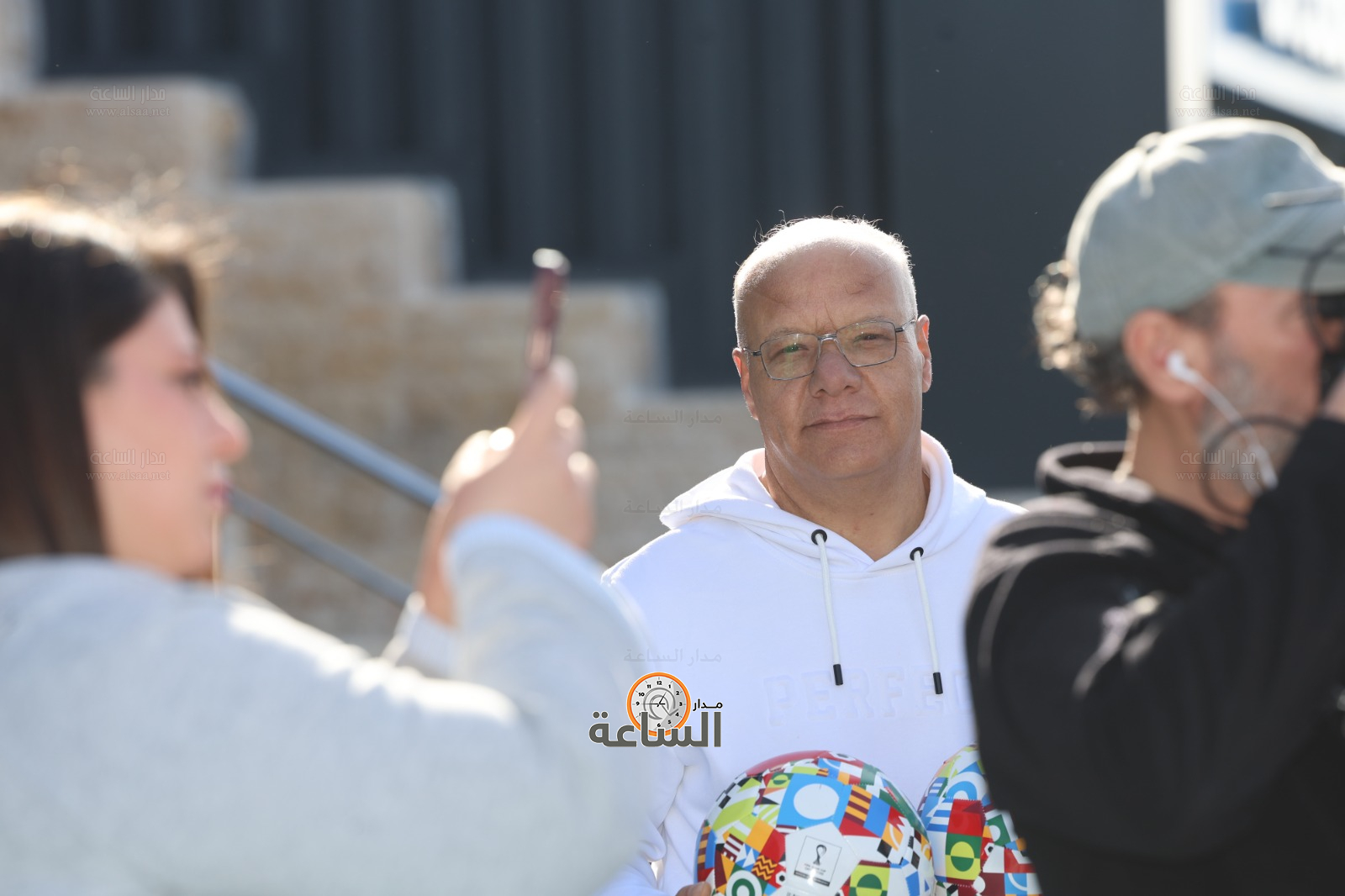 Madar Al-Saa Images 0.6532271318234321