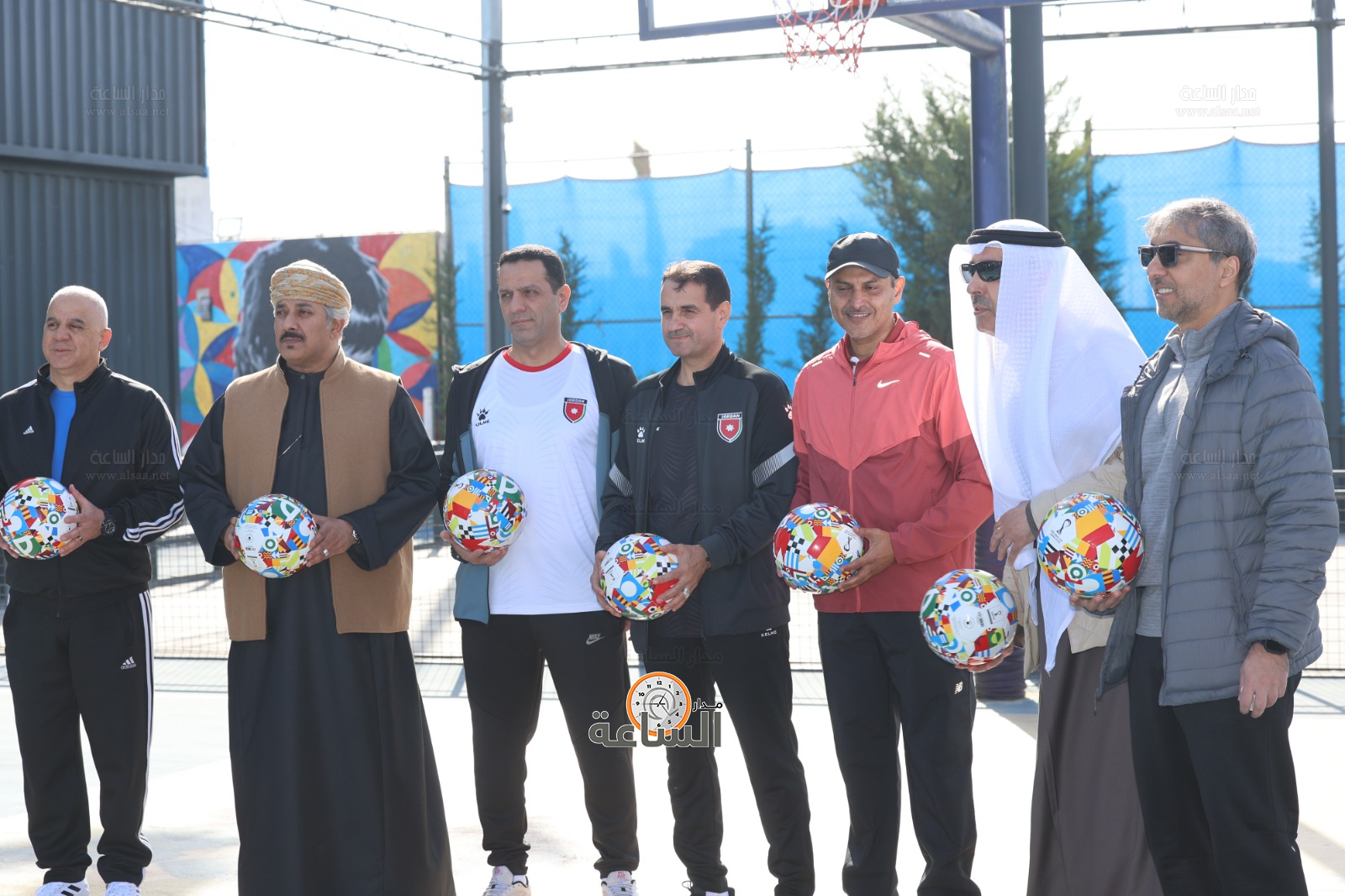 Madar Al-Saa Images 0.0701485467558215