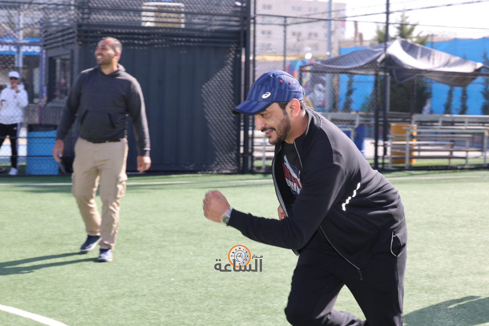 Madar Al-Saa Images 0.23415385005034395