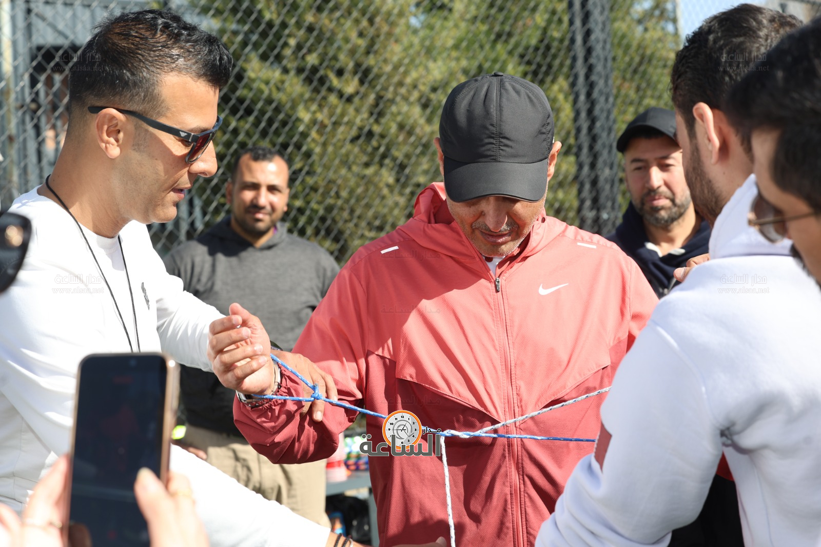 Madar Al-Saa Images 0.5741957619304292