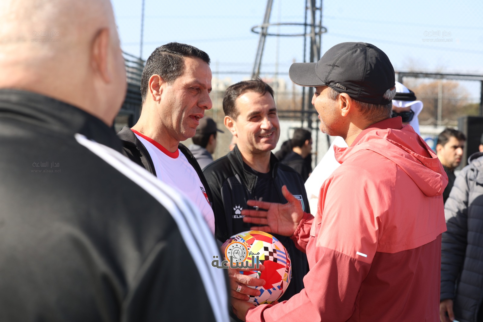 Madar Al-Saa Images 0.06314637404595436