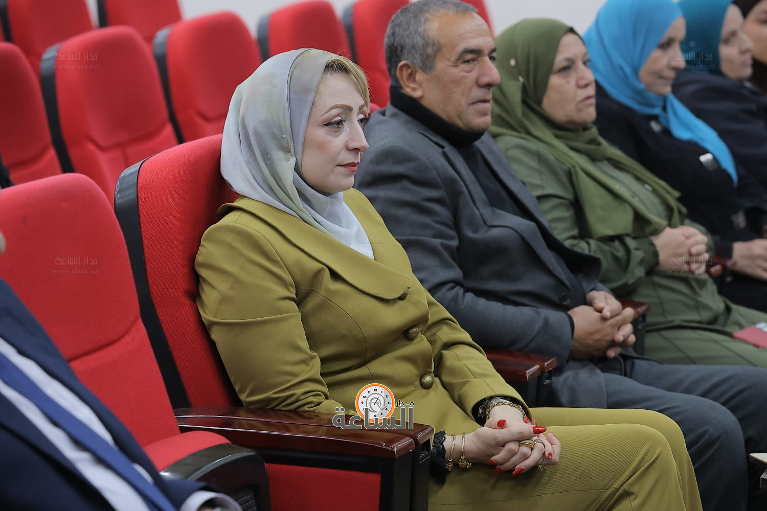 Madar Al-Saa Images 0.795754791420816