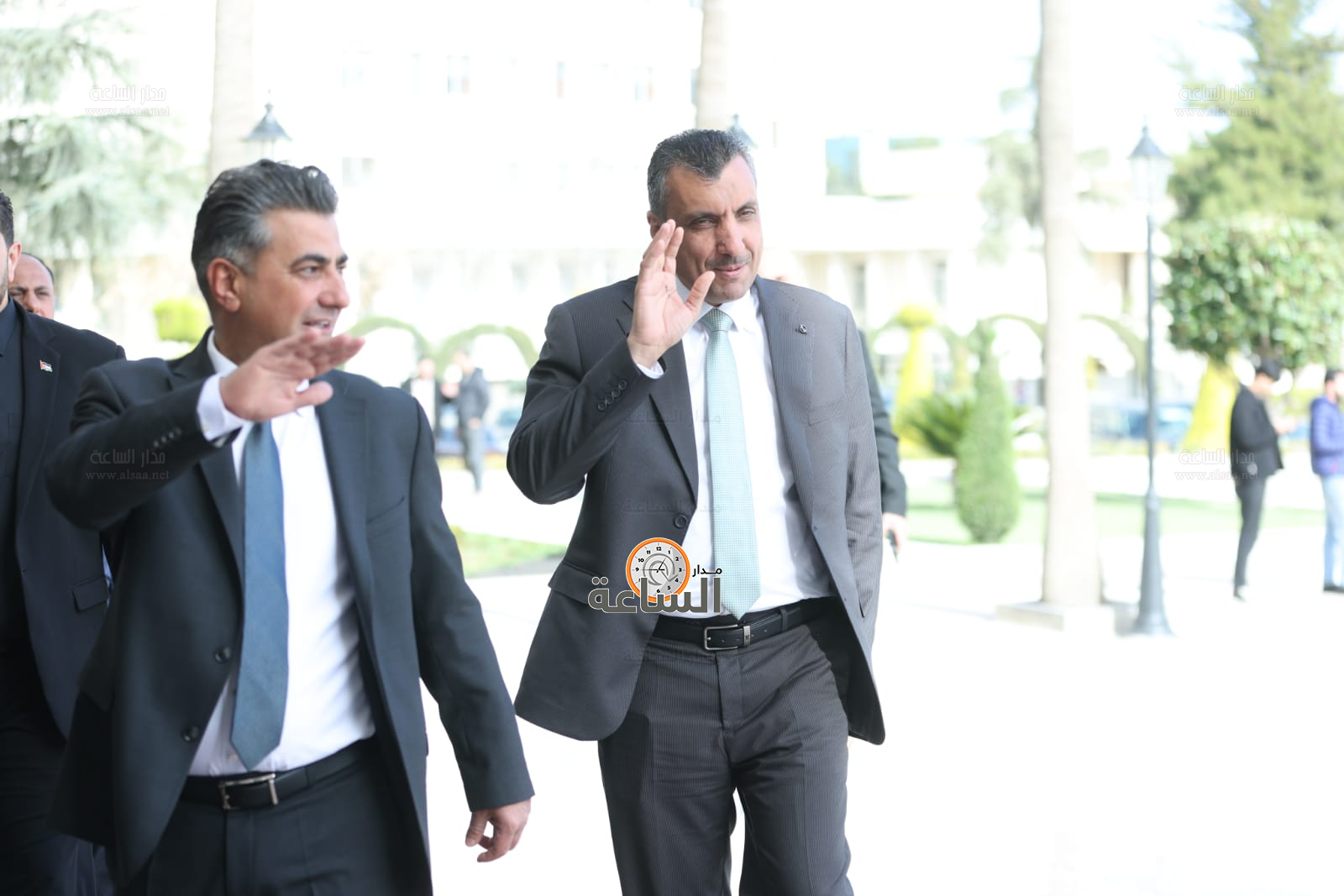 Madar Al-Saa Images 0.32595879373616876