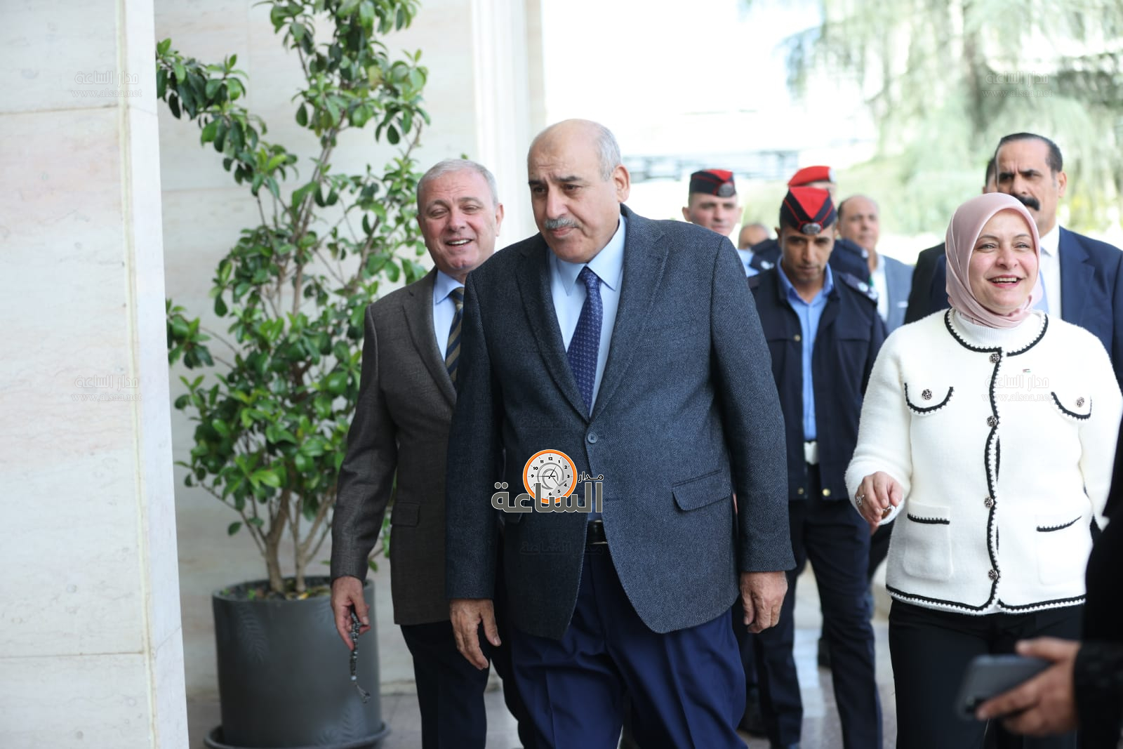 Madar Al-Saa Images 0.820442506067118