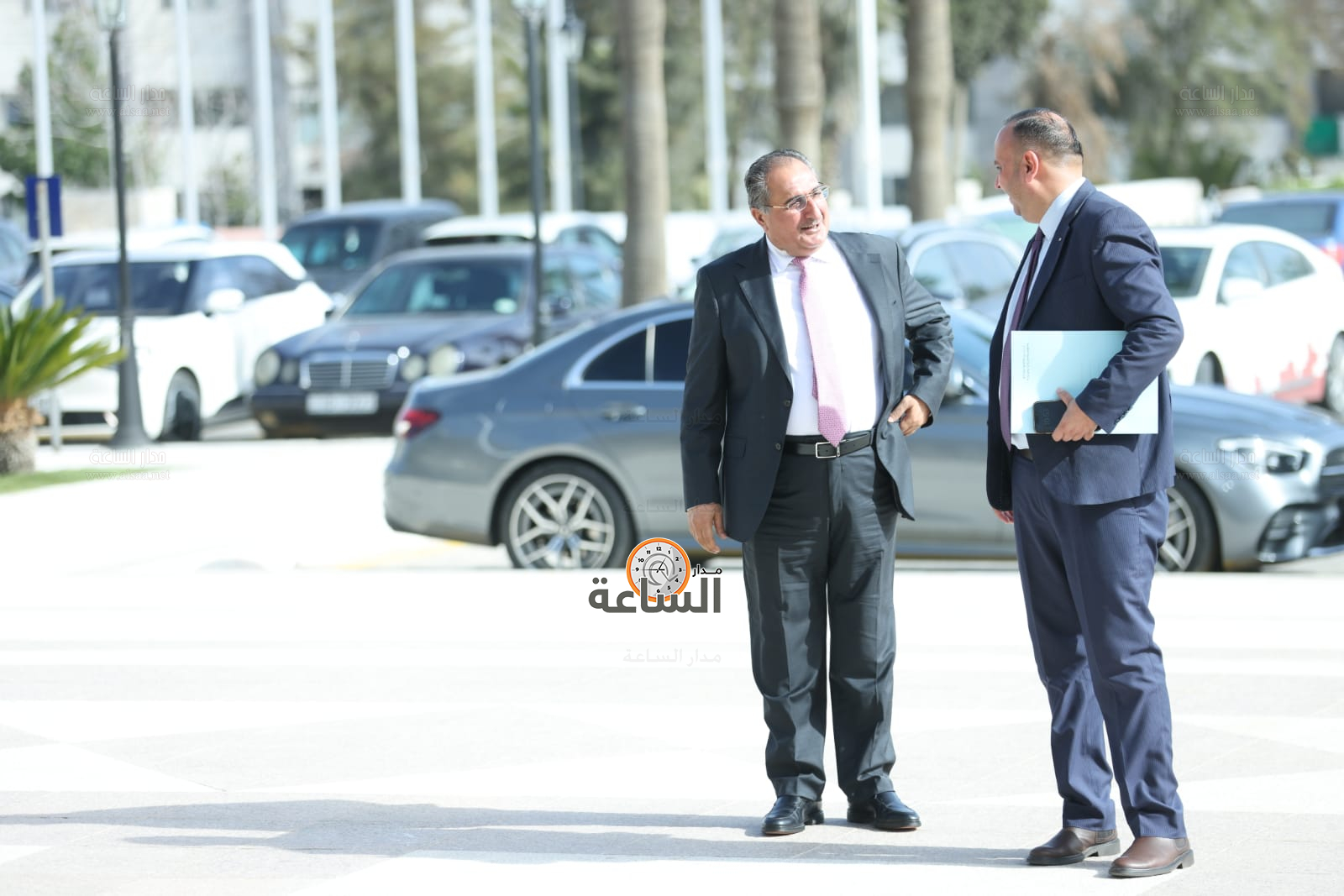 Madar Al-Saa Images 0.019123057297166235