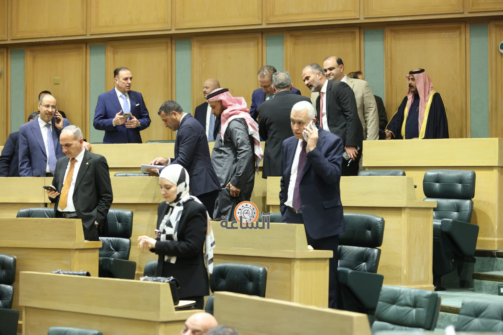 Madar Al-Saa Images 0.6684146906981131