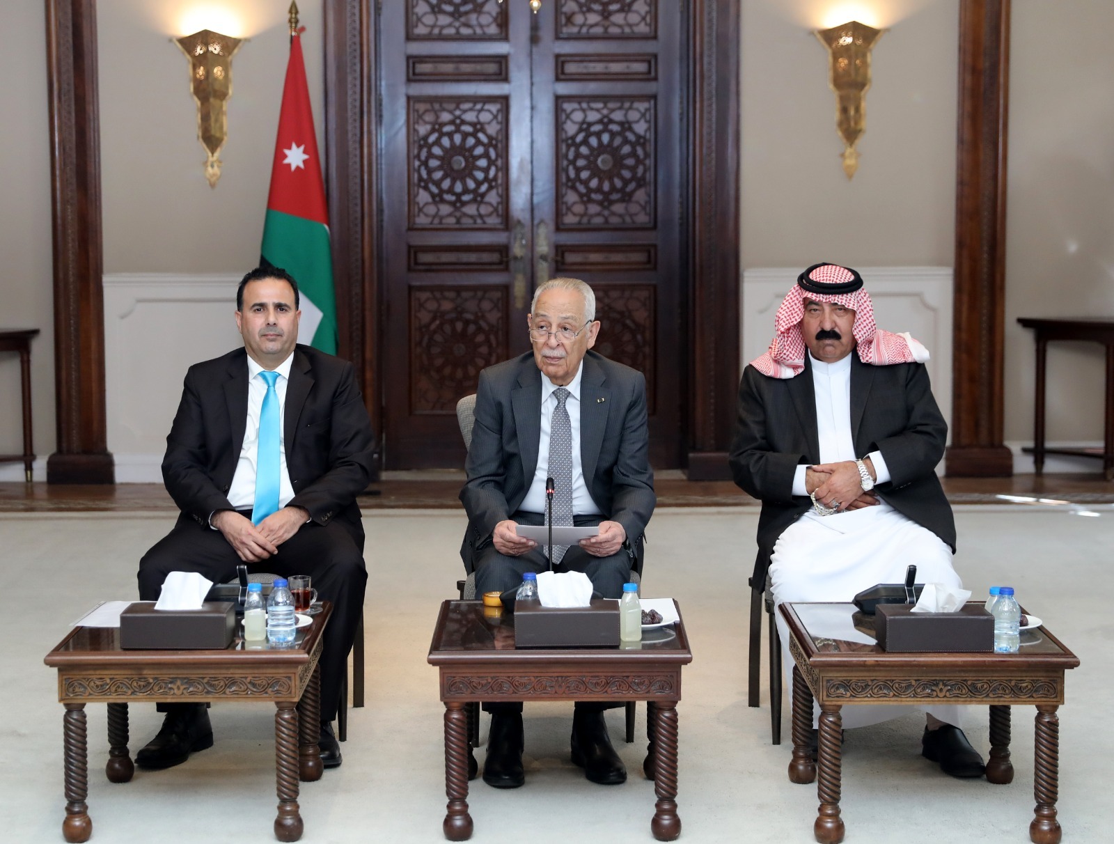 Madar Al-Saa Images 0.9245679402570542