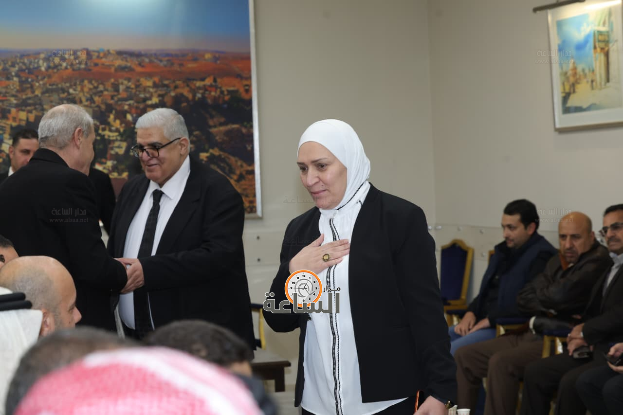 Madar Al-Saa Images 0.7143335254991197