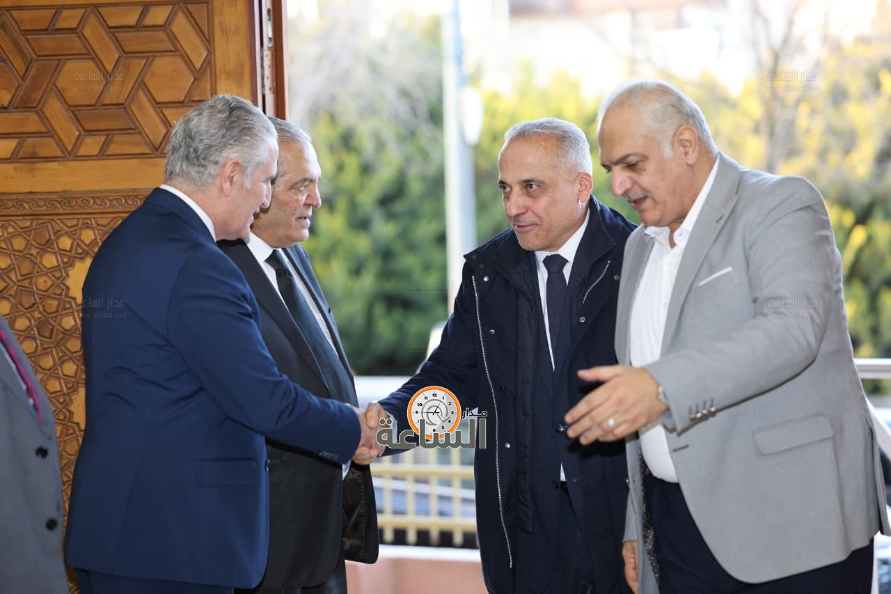 Madar Al-Saa Images 0.5171784416626183