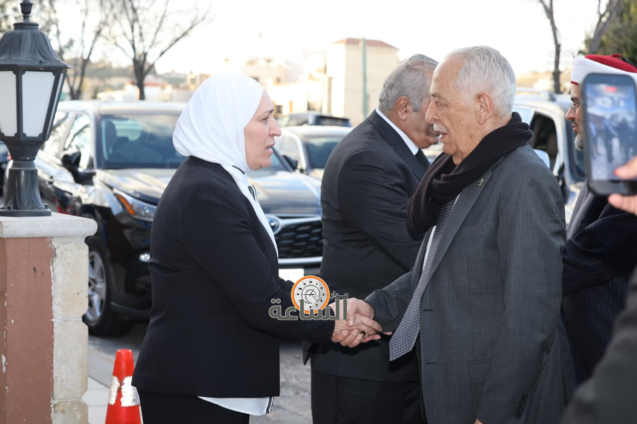 Madar Al-Saa Images 0.8502068549853184