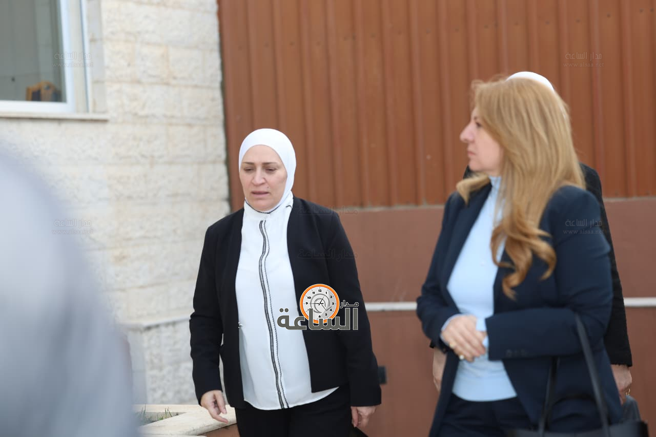 Madar Al-Saa Images 0.5558632175584193