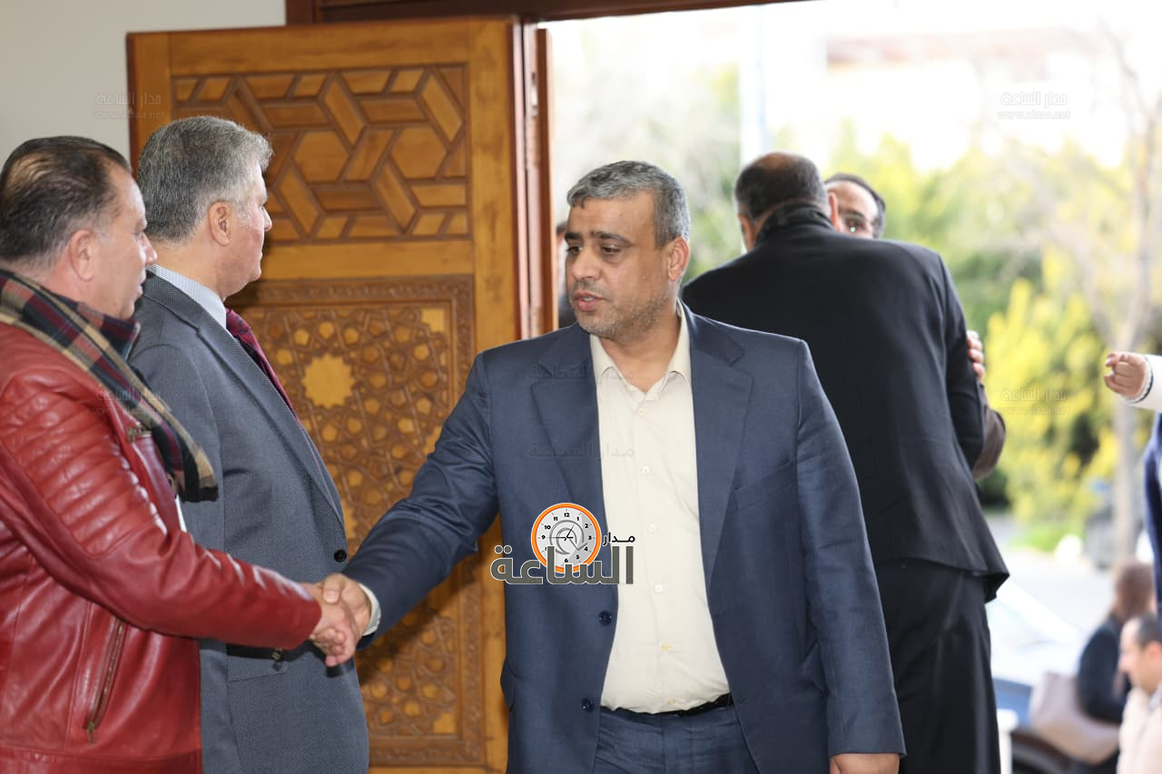 Madar Al-Saa Images 0.14507083136342624