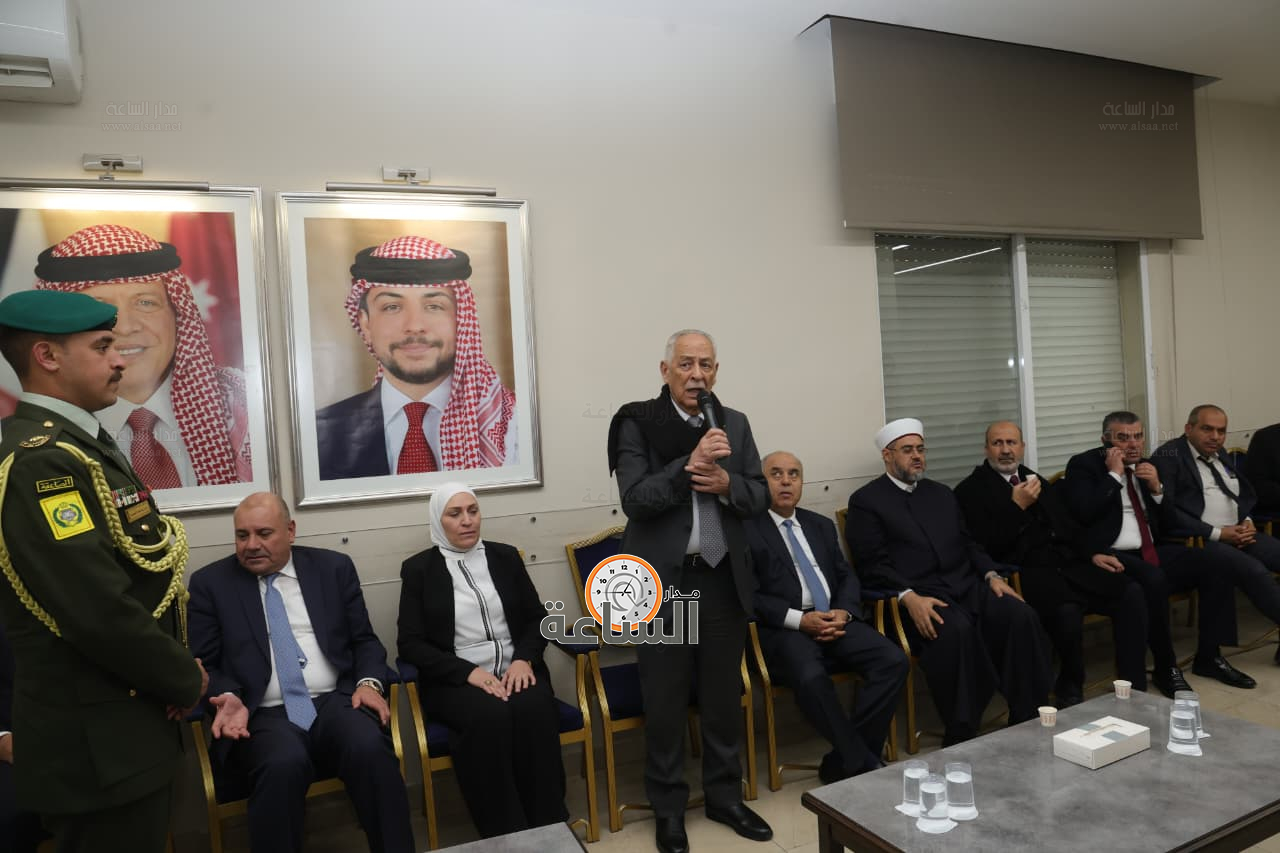 Madar Al-Saa Images 0.10983215226197318