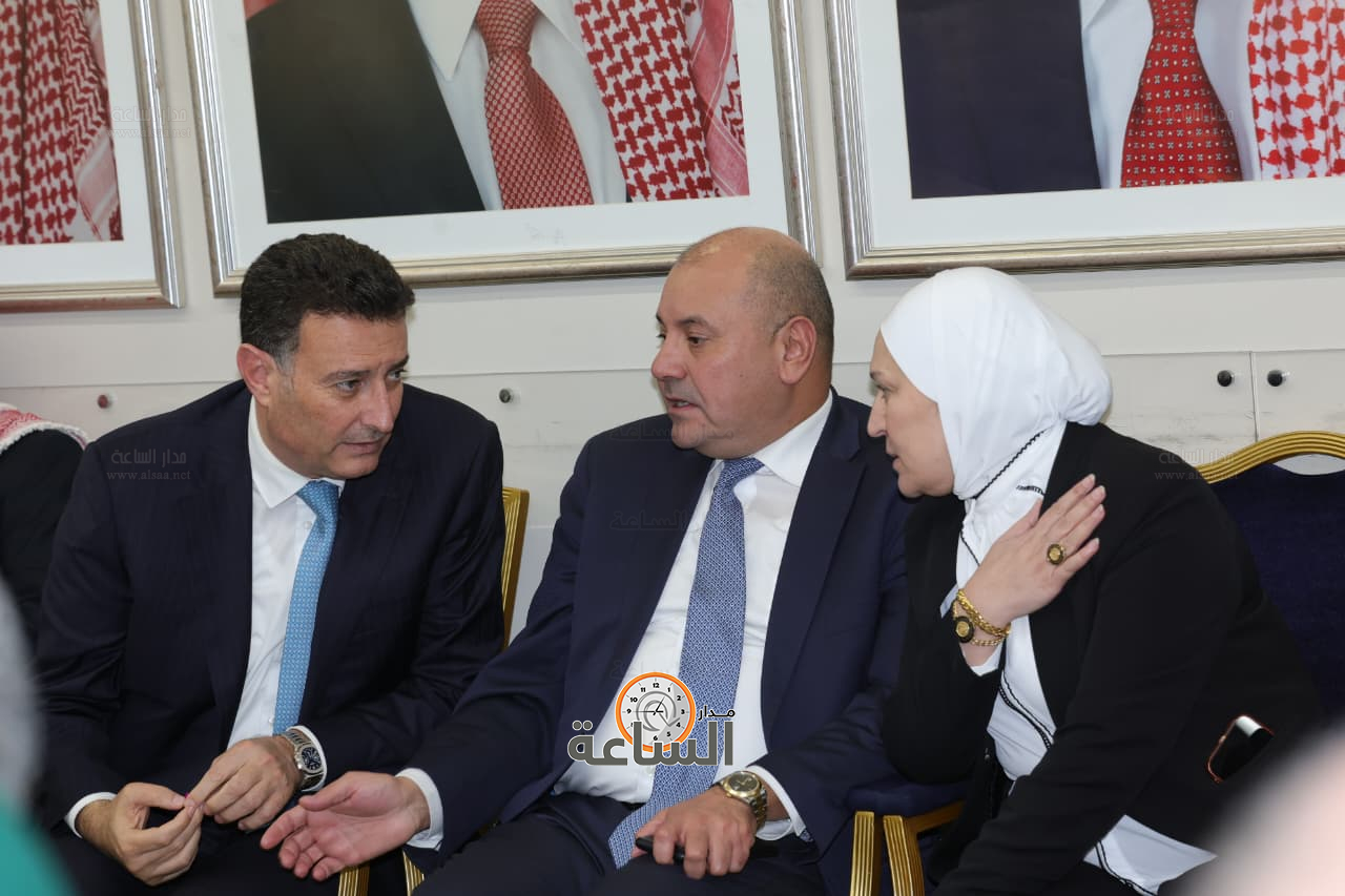 Madar Al-Saa Images 0.5558324555401921