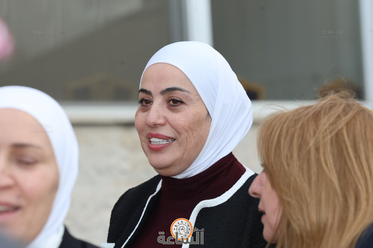 Madar Al-Saa Images 0.13080569304886813