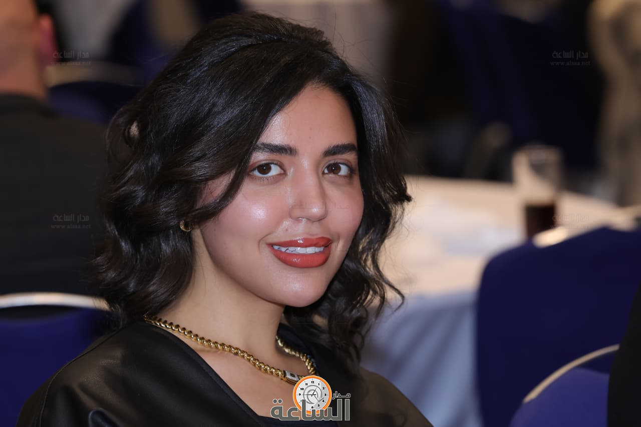 Madar Al-Saa Images 0.3812895744116962