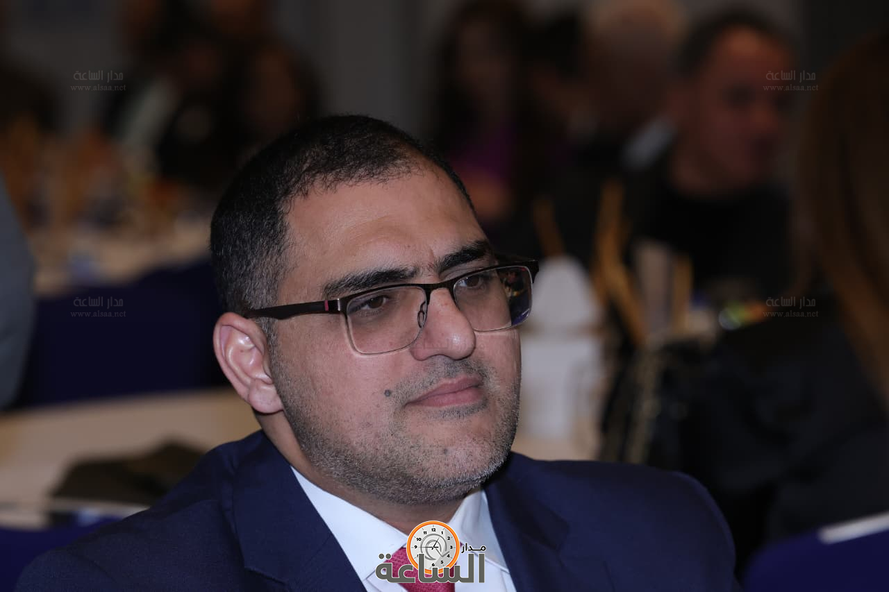 Madar Al-Saa Images 0.9691436741603225