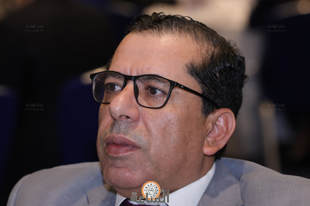 Madar Al-Saa Images 0.924507983053506