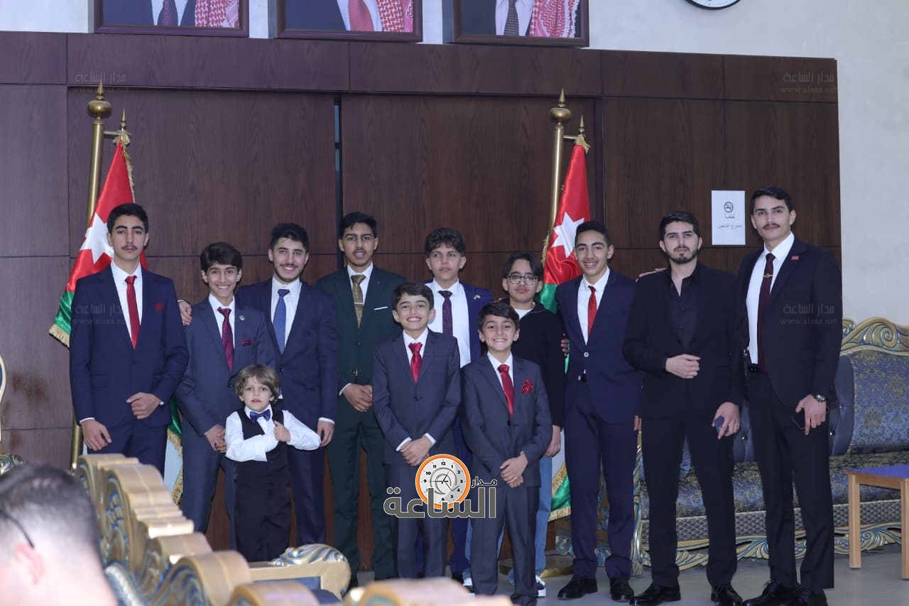 Madar Al-Saa Images 0.05844622123427867