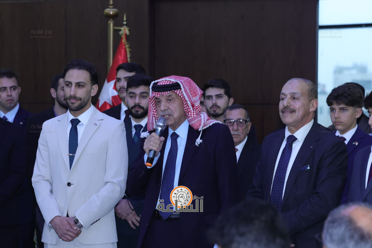 Madar Al-Saa Images 0.9801870425577631