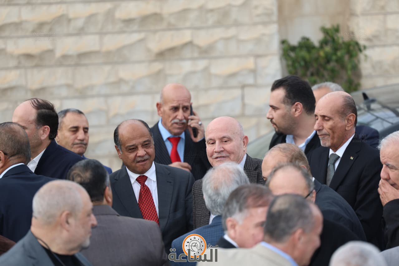 Madar Al-Saa Images 0.06186219115232794