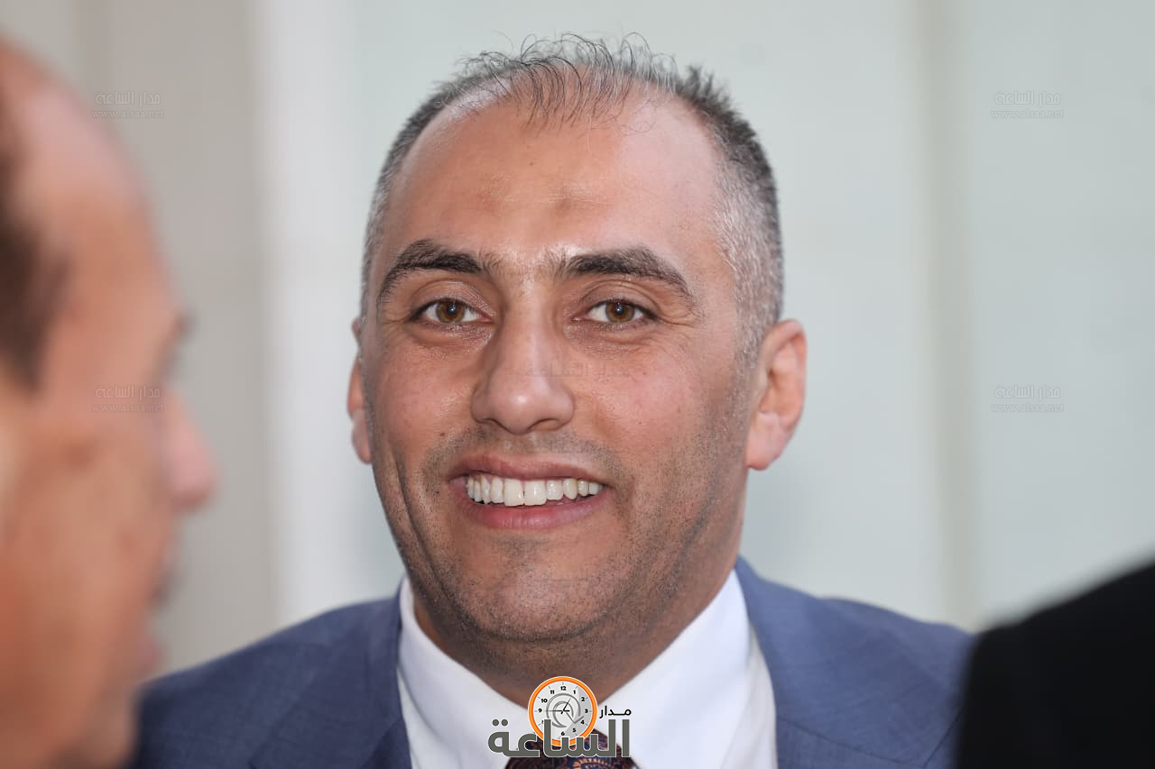 Madar Al-Saa Images 0.83515009459455