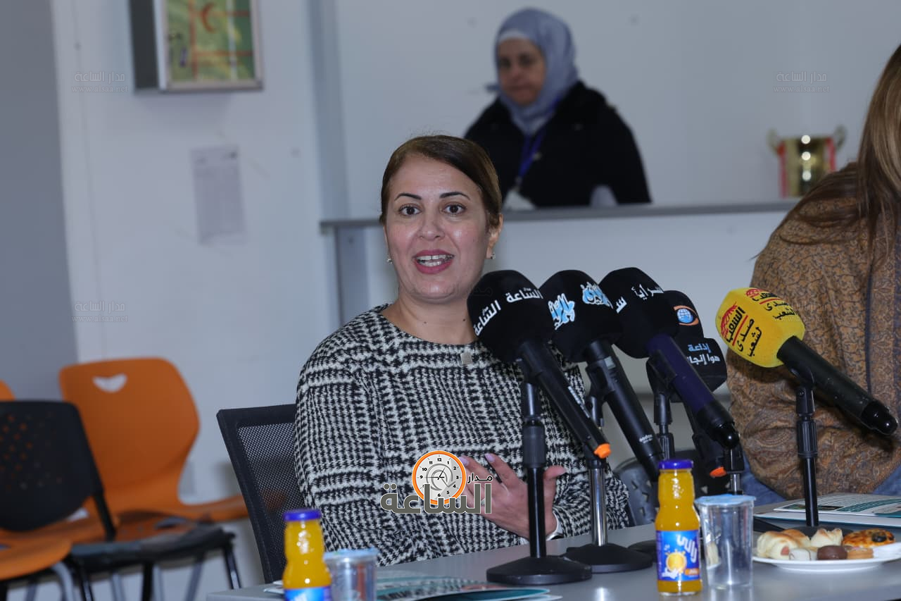 Madar Al-Saa Images 0.8139360394824481