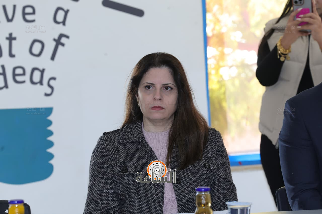 Madar Al-Saa Images 0.1839288179544175