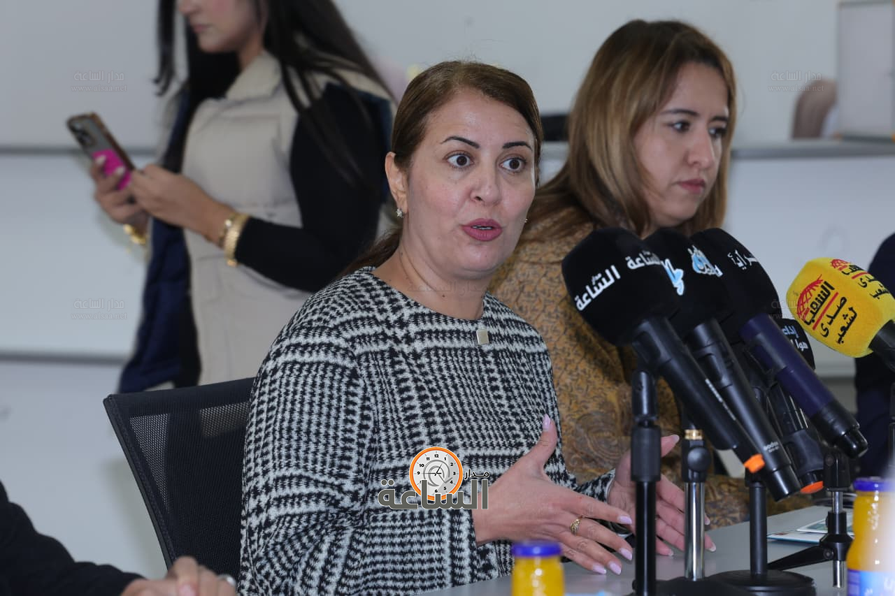 Madar Al-Saa Images 0.20742085558763368