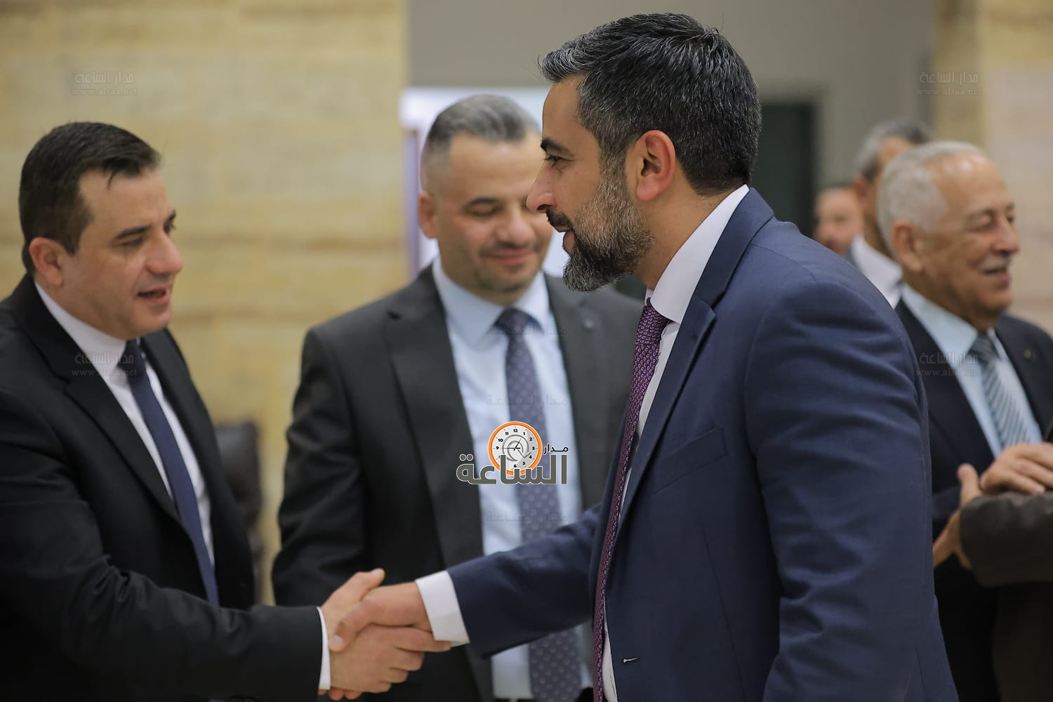 Madar Al-Saa Images 0.5685570476227712