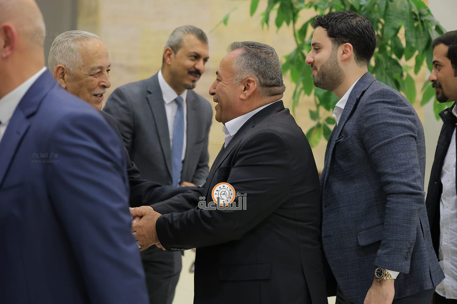 Madar Al-Saa Images 0.16708015793437914