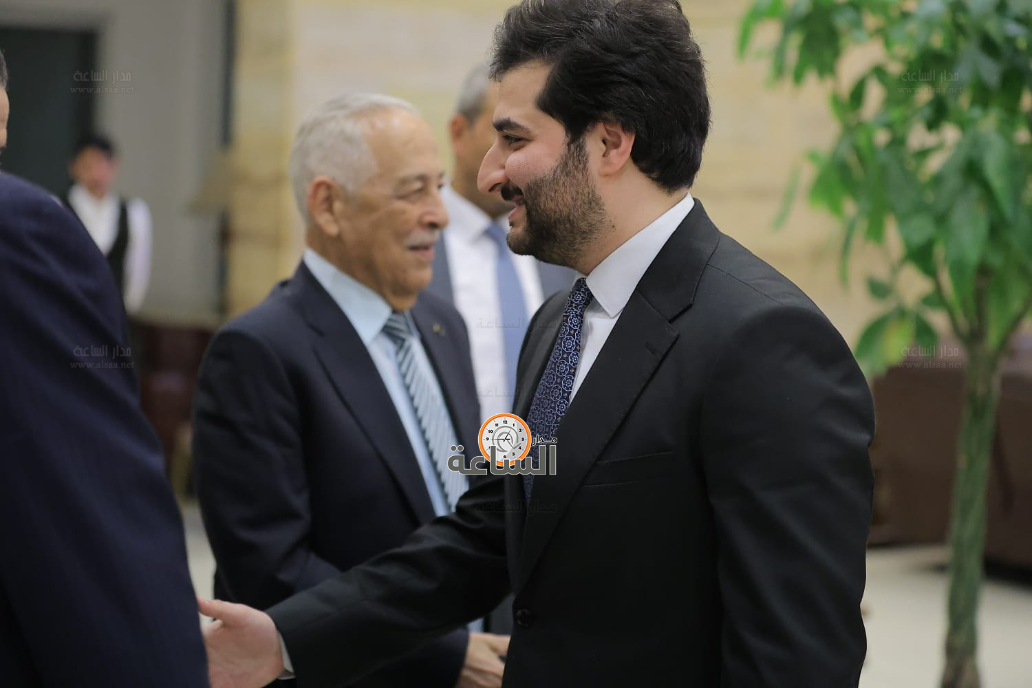 Madar Al-Saa Images 0.8540662446853078