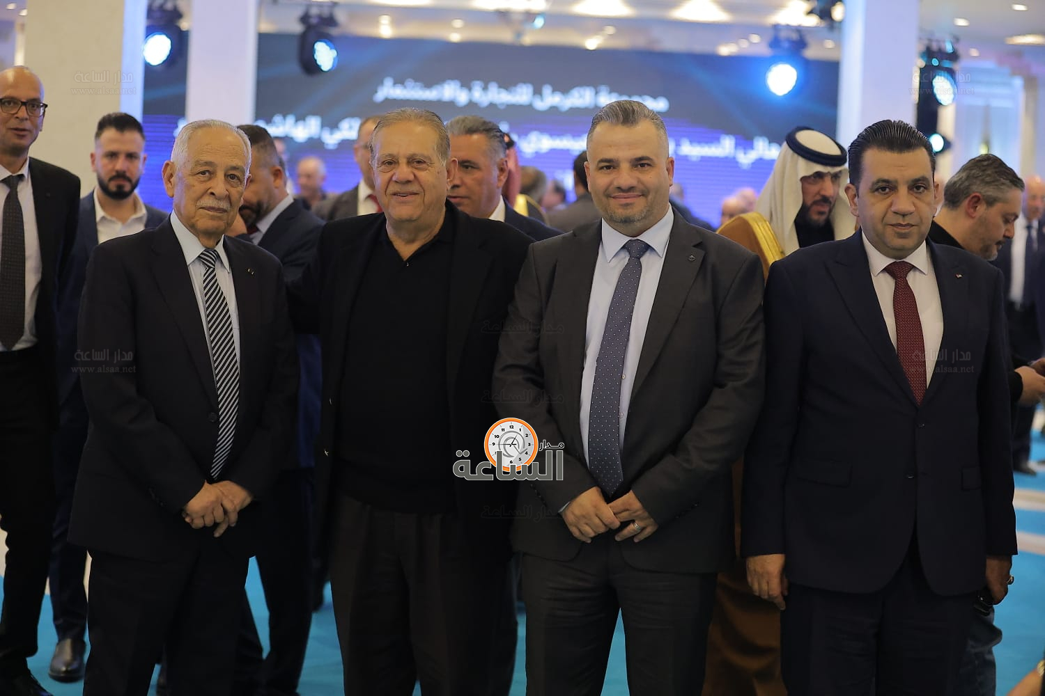 Madar Al-Saa Images 0.5845097596193538