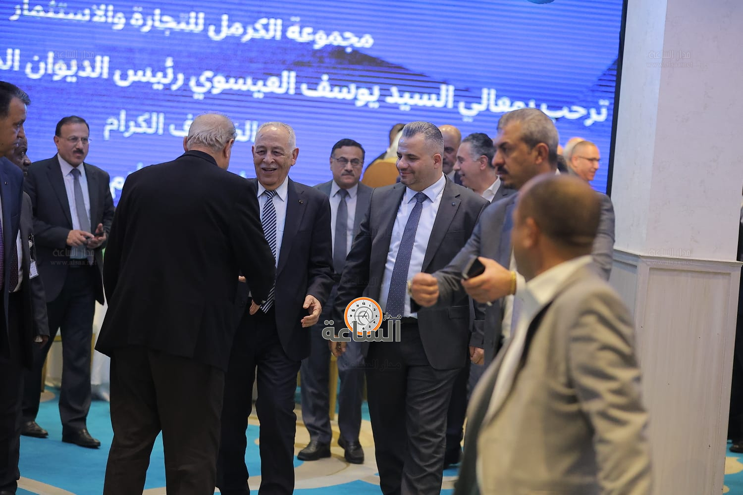 Madar Al-Saa Images 0.36335238223550814