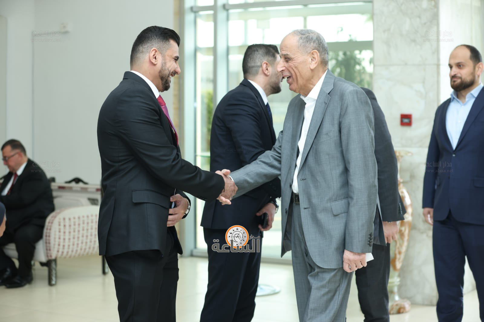 Madar Al-Saa Images 0.5329123424731759