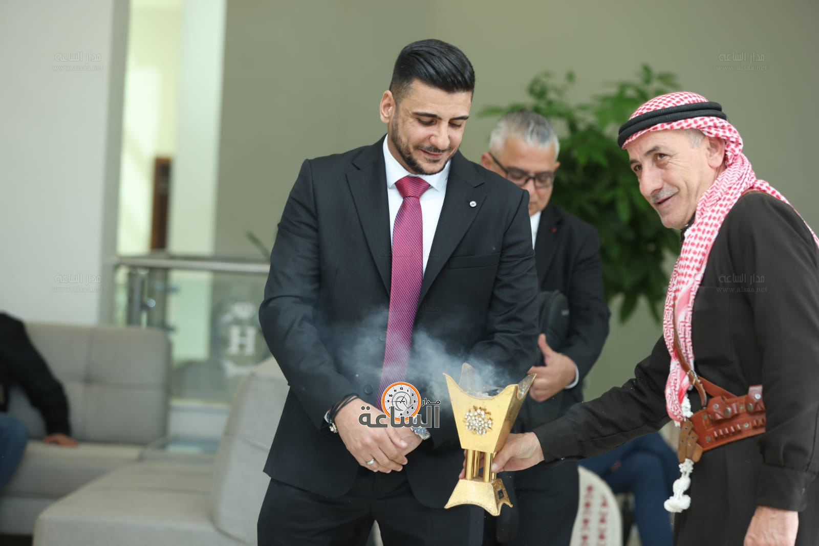 Madar Al-Saa Images 0.5319025789149785