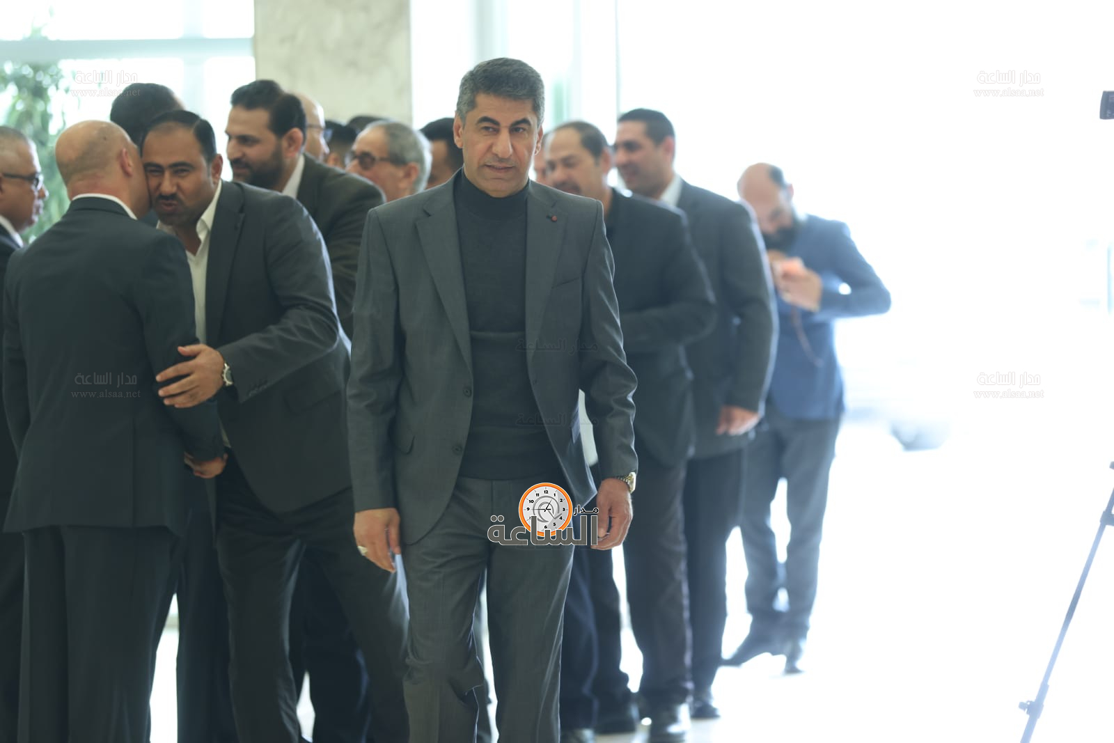 Madar Al-Saa Images 0.729007061740661