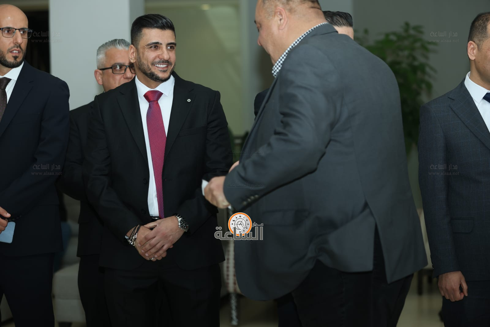 Madar Al-Saa Images 0.6845000933332426