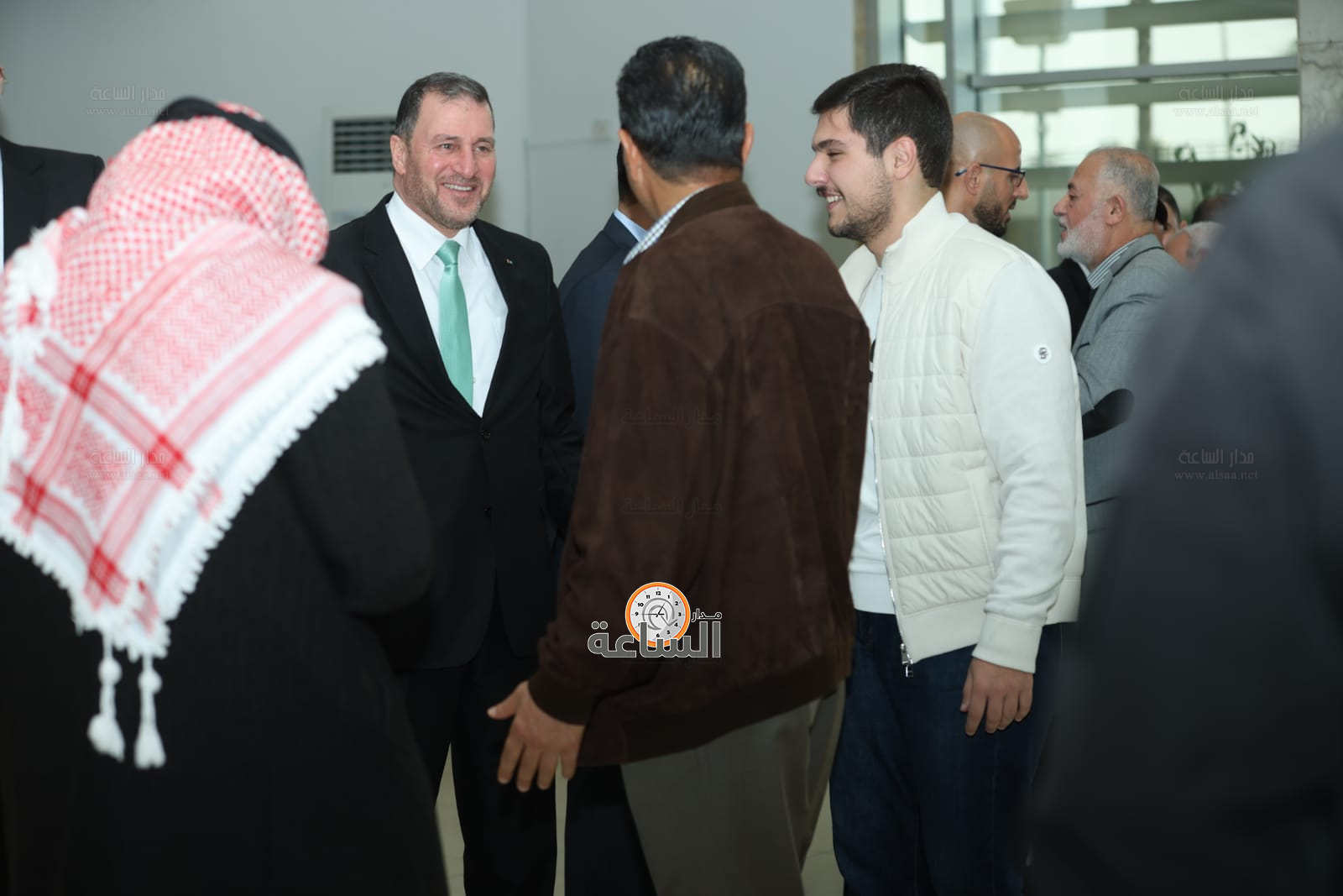 Madar Al-Saa Images 0.9809471868868568