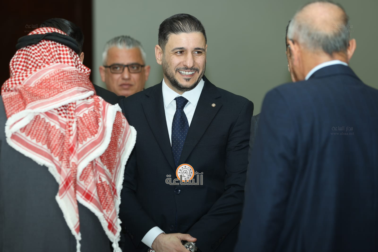 Madar Al-Saa Images 0.43868847923276066