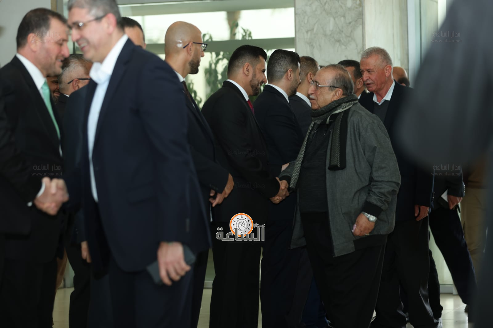 Madar Al-Saa Images 0.4467436273059058