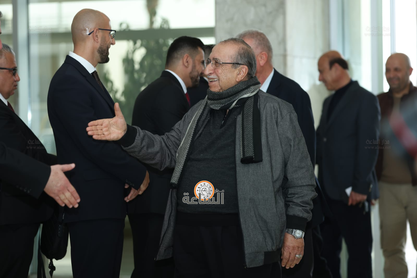 Madar Al-Saa Images 0.7576476470428221