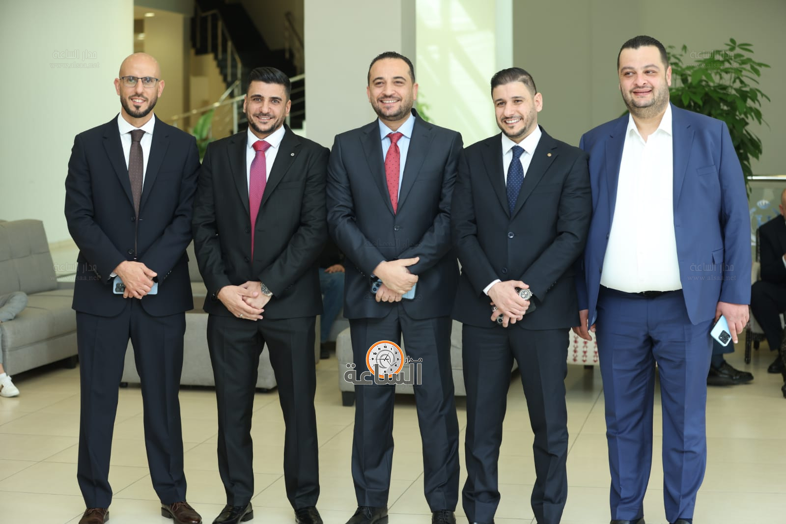 Madar Al-Saa Images 0.17189200029954266